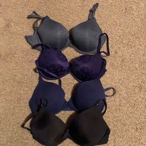 Victoria’s Secret Push Up/Padded/Plunge Bra Lot